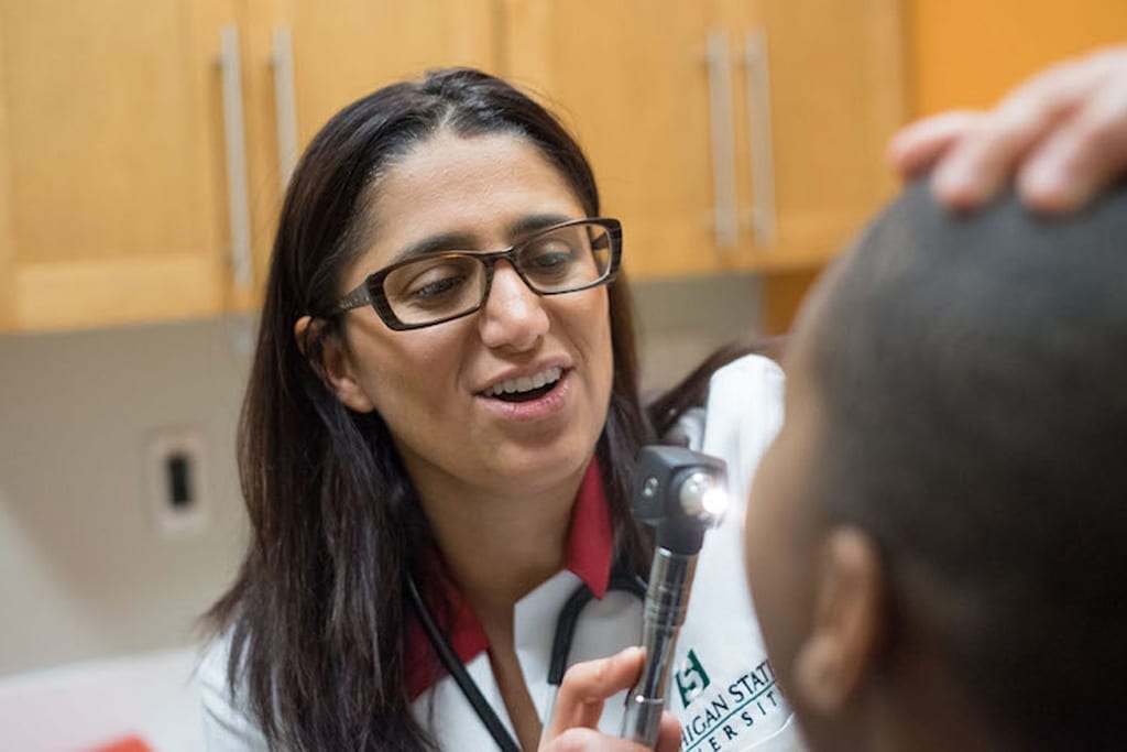 Flint Whistle Blower Dr Mona Hanna Attisha To Visit Aloud On July 11 Library Foundation Of